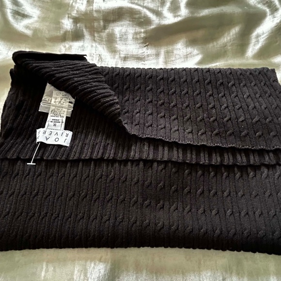 RIBBED KNIT SWEATER WITH MATCHING SCARF, BLACK, SZ 1X, SOFT FABRIC, LONG SLEEVES - Picture 13 of 16